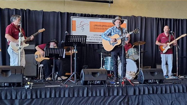 laurieton country music