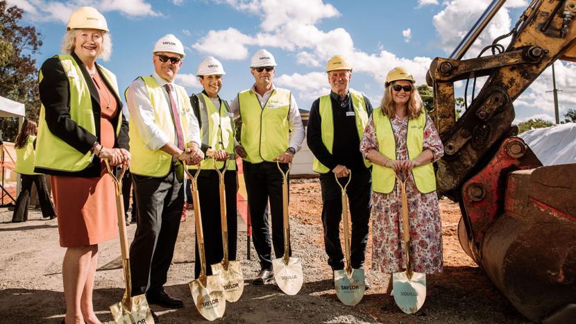 Siquilla Sod Turning