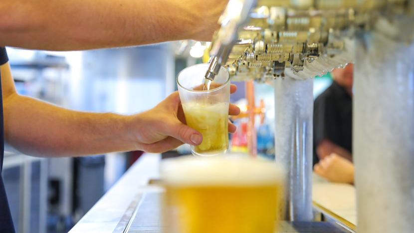 Beer pouring